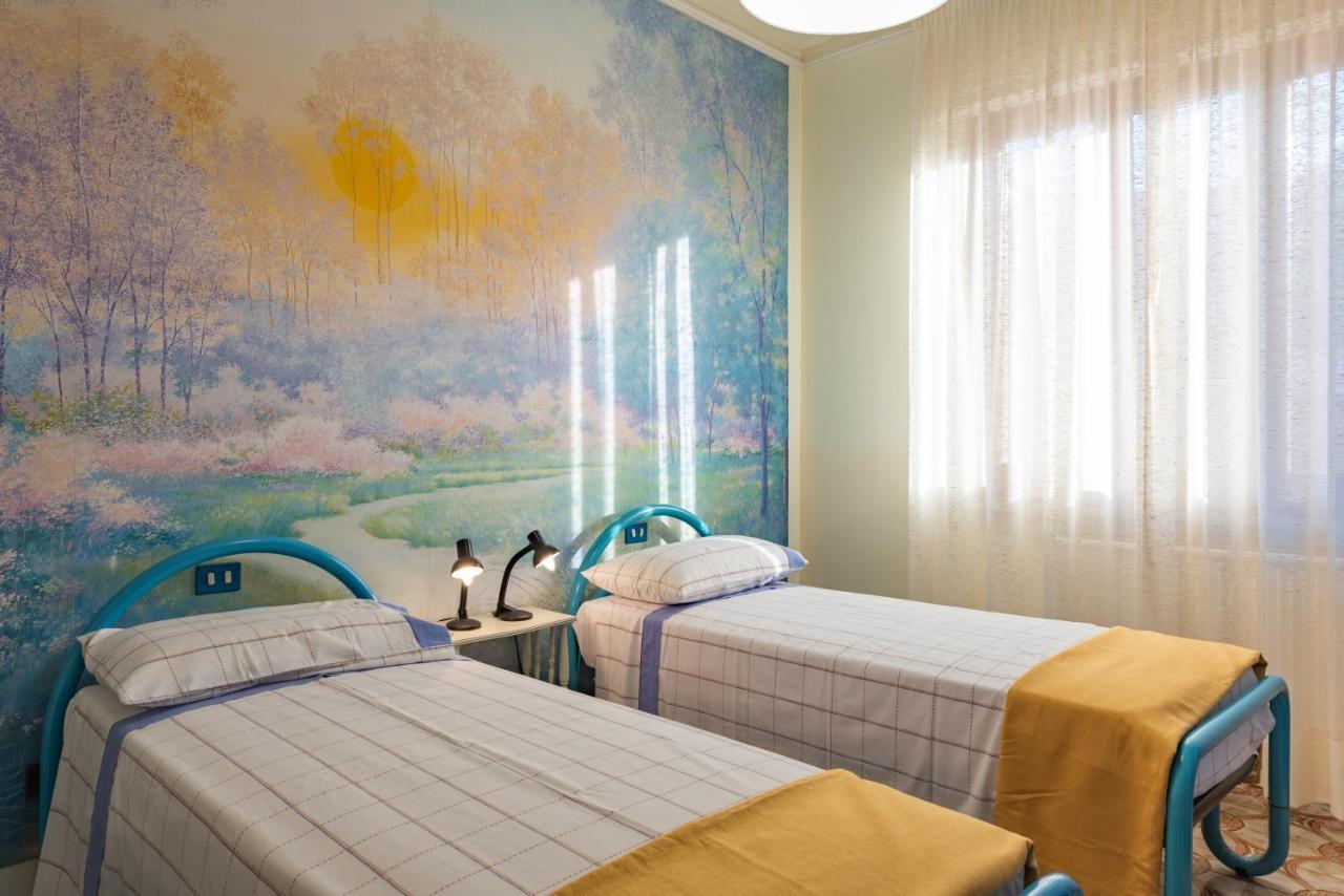Apartment Holiday Versilia كامايوري المظهر الخارجي الصورة